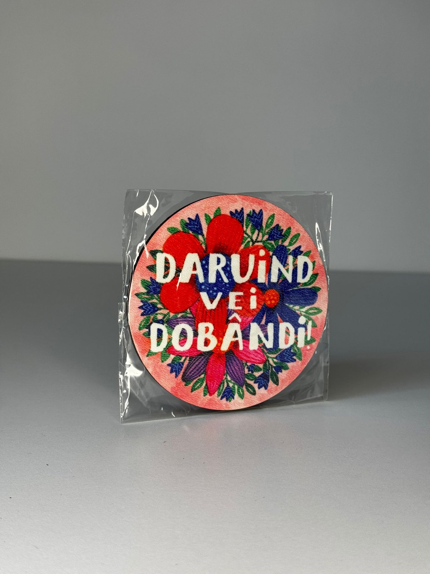 Suport de pahar „Dăruind, vei dobândi”